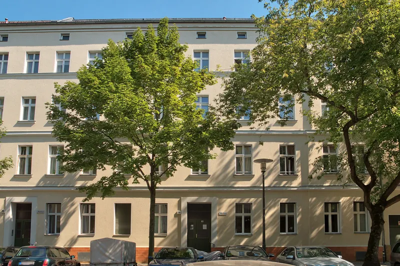 2 Zimmer Erdgeschosswohnung nahe Bahnhof Lichtenberg — photo 1